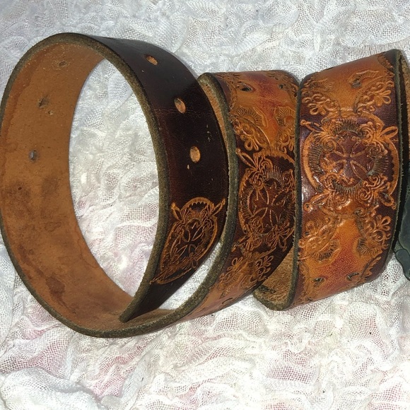 Vintage brown leather Belt with Eagle Buckle- preloved but lots of life left - Picture 7 of 8